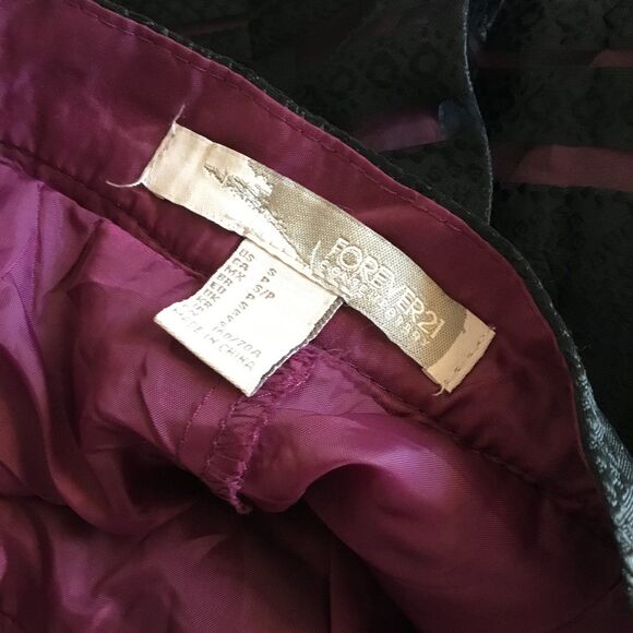 Black midi sheer stripe skirt with purple lining whimsygoth vampire gothic S - Picture 7 of 7